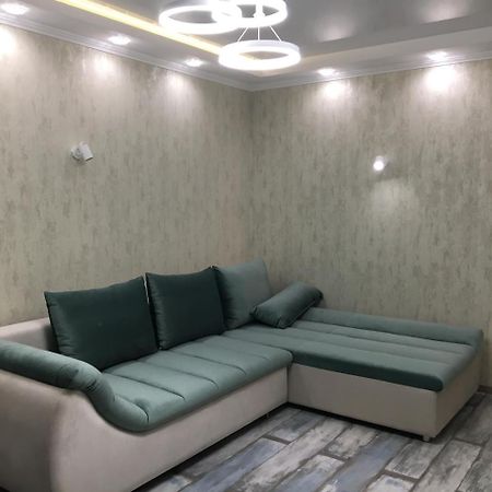 L&A Apartment Kiev Extérieur photo